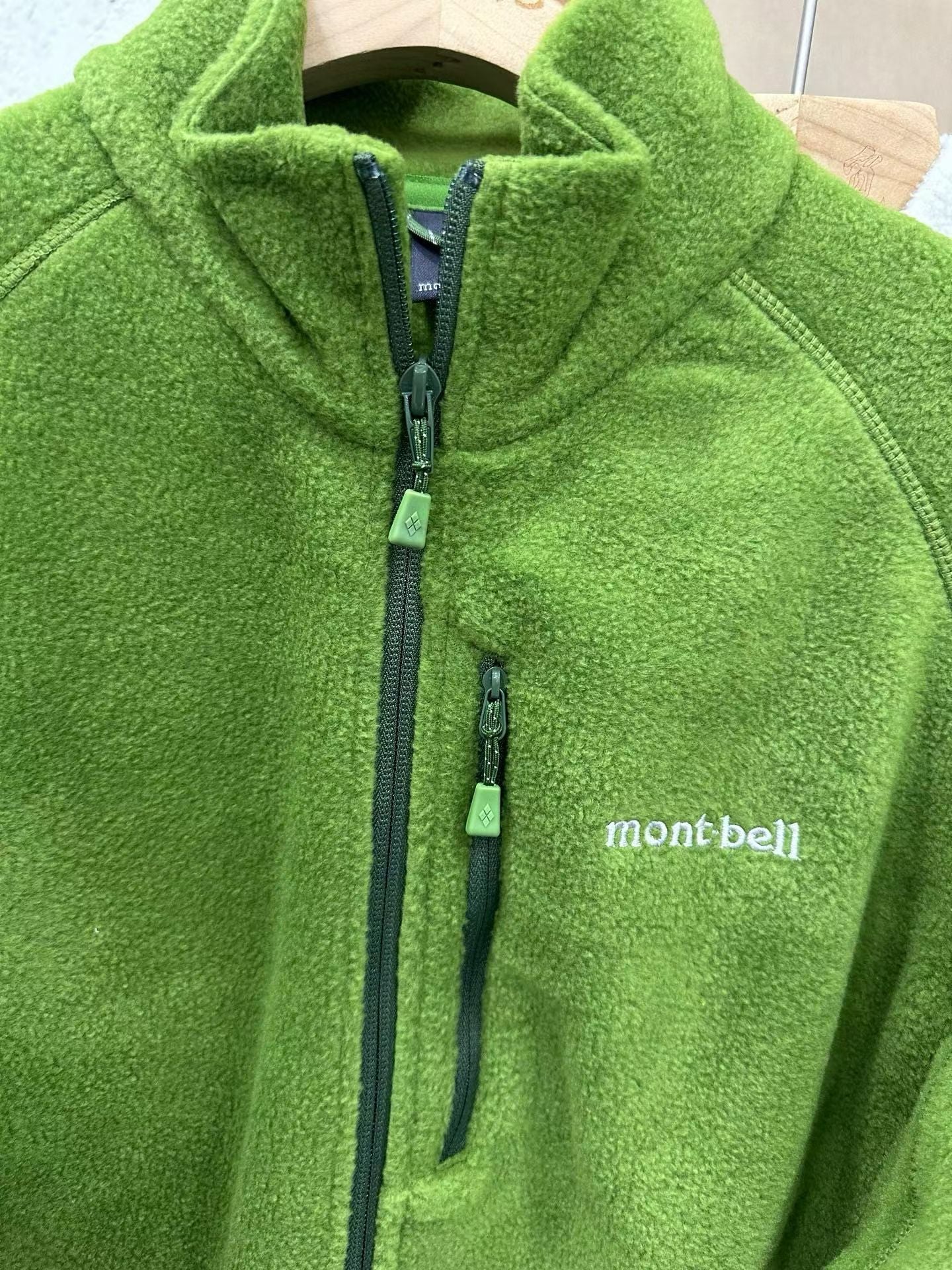 Mont-bell抓絨外套