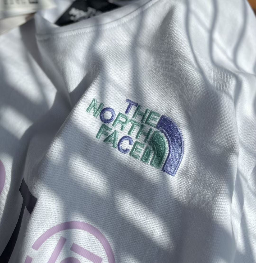 TNF Clot 刺繡tee