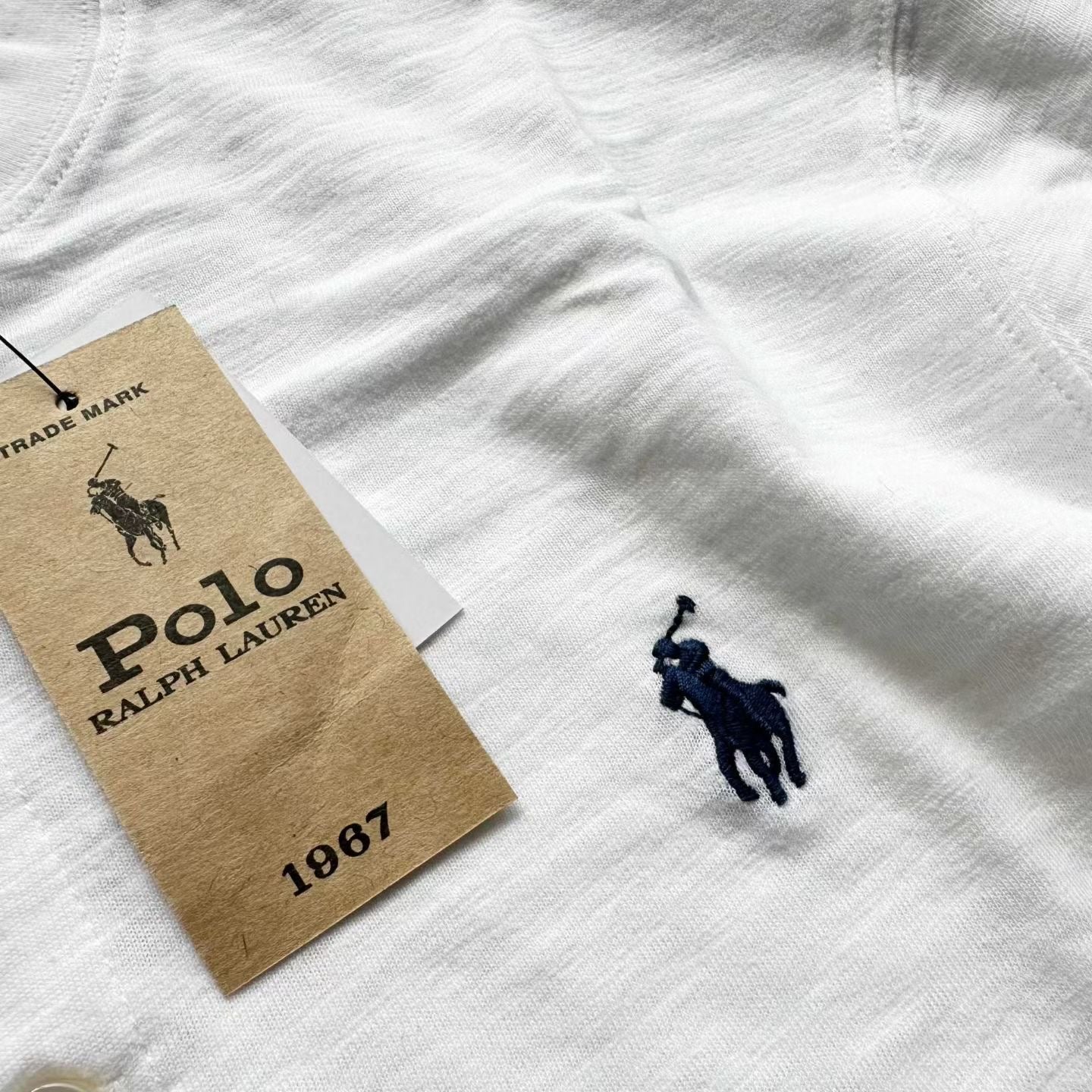 Polo圓領tee
