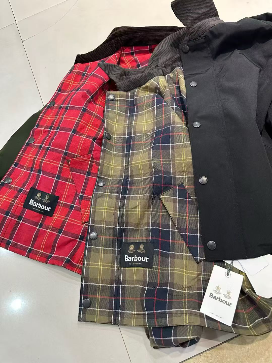 Barbour雙面格仔外套