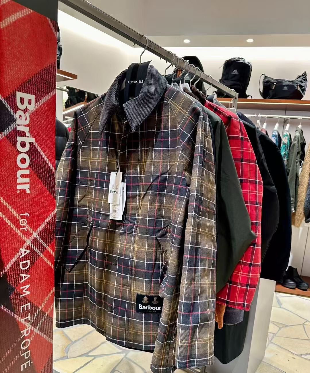 Barbour雙面格仔外套