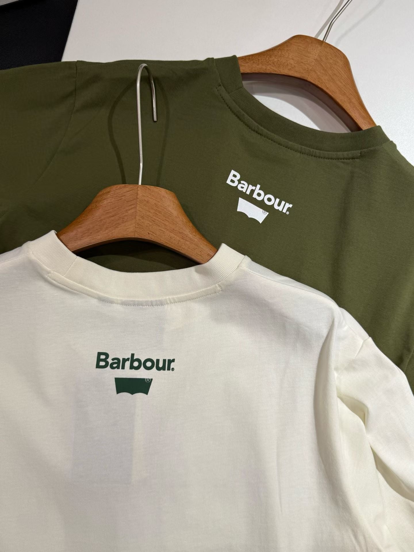 Barbour x Levi’s logo tee