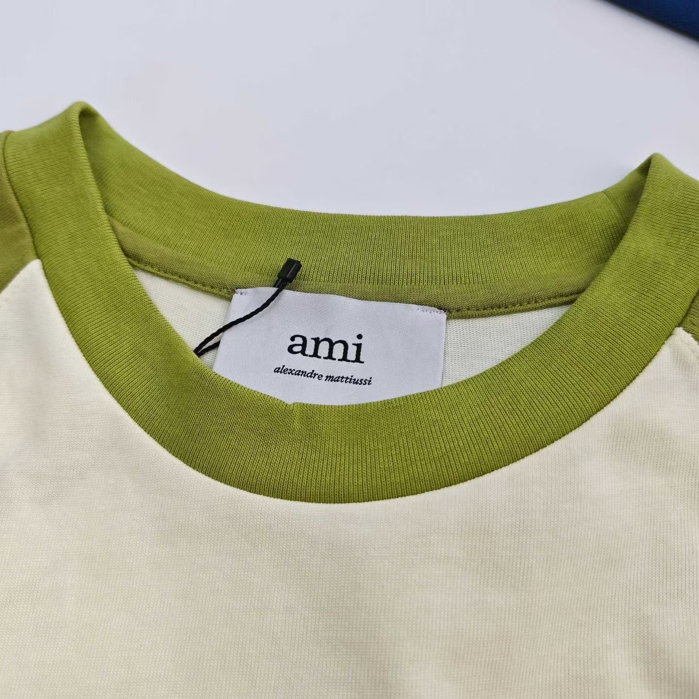 Ami 接拼tee
