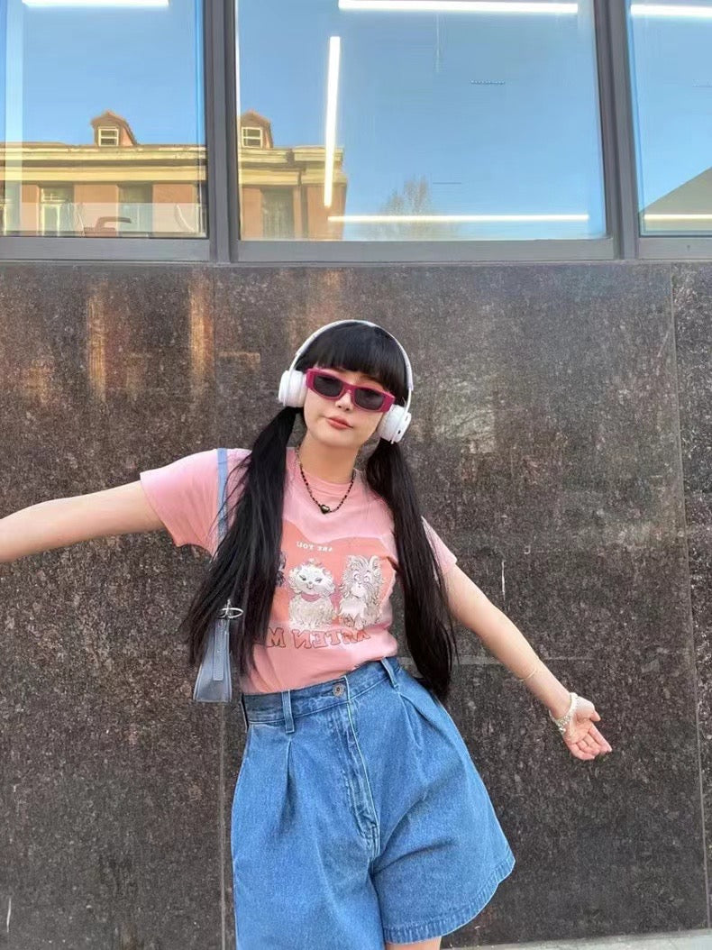 Moussy cat tee