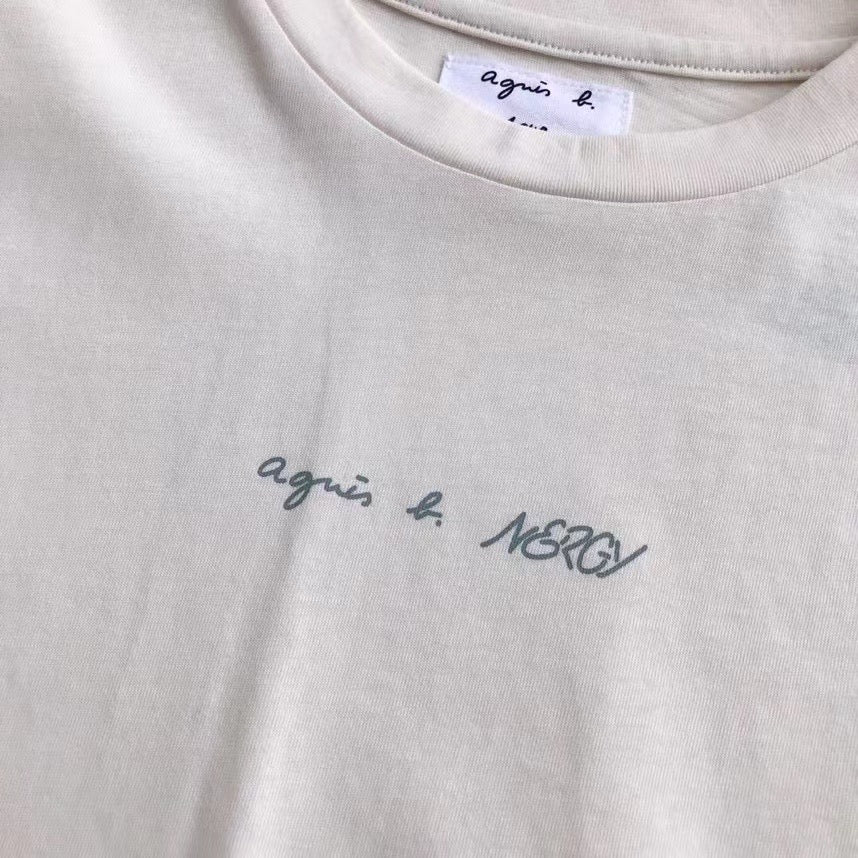 Agnes b 英文字印花tee