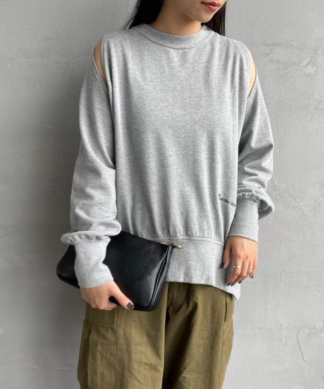 American jeans 露肩衛衣
