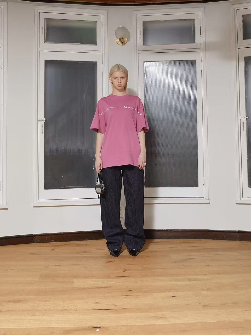 Matin Kim 字母tee