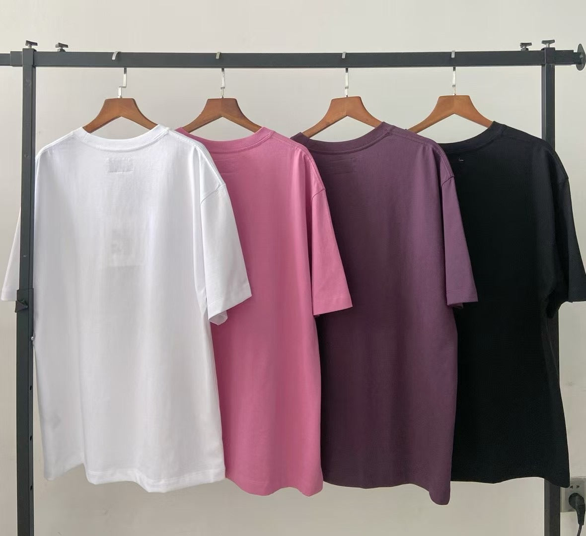 Matin Kim 字母tee