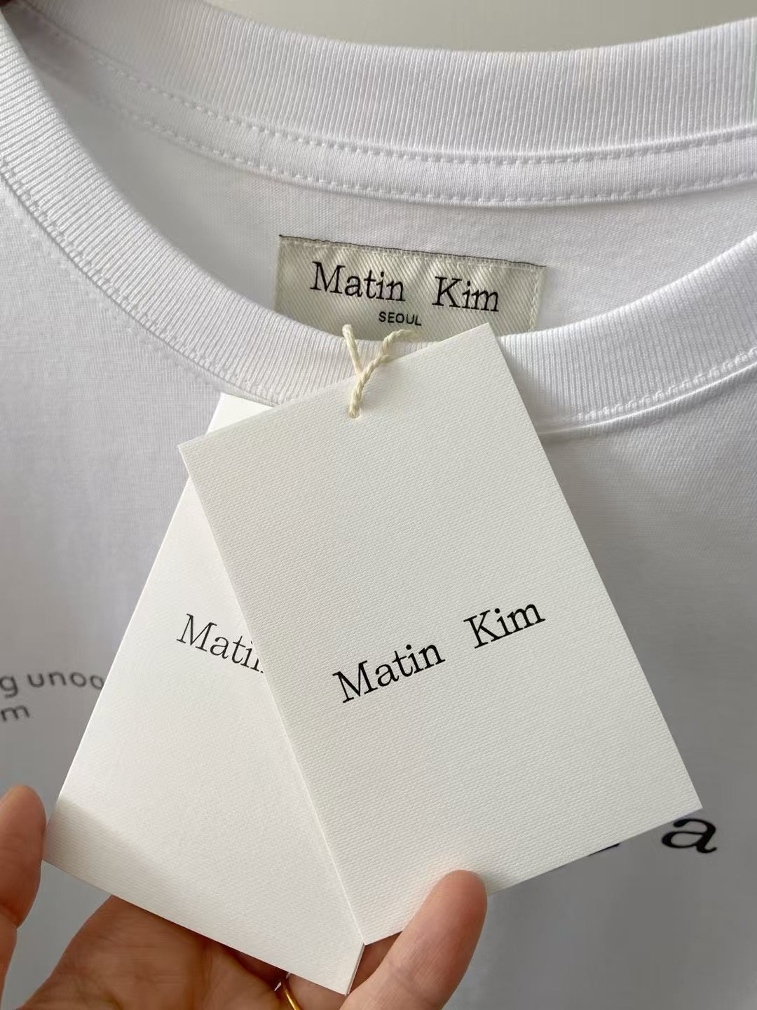 Matin Kim 字母tee