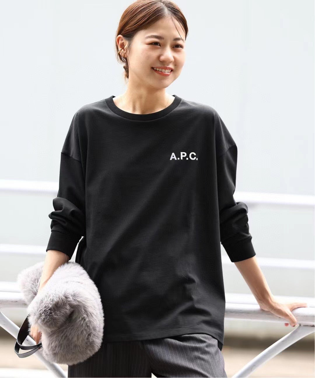 A.P.C.漸變刺繡tee