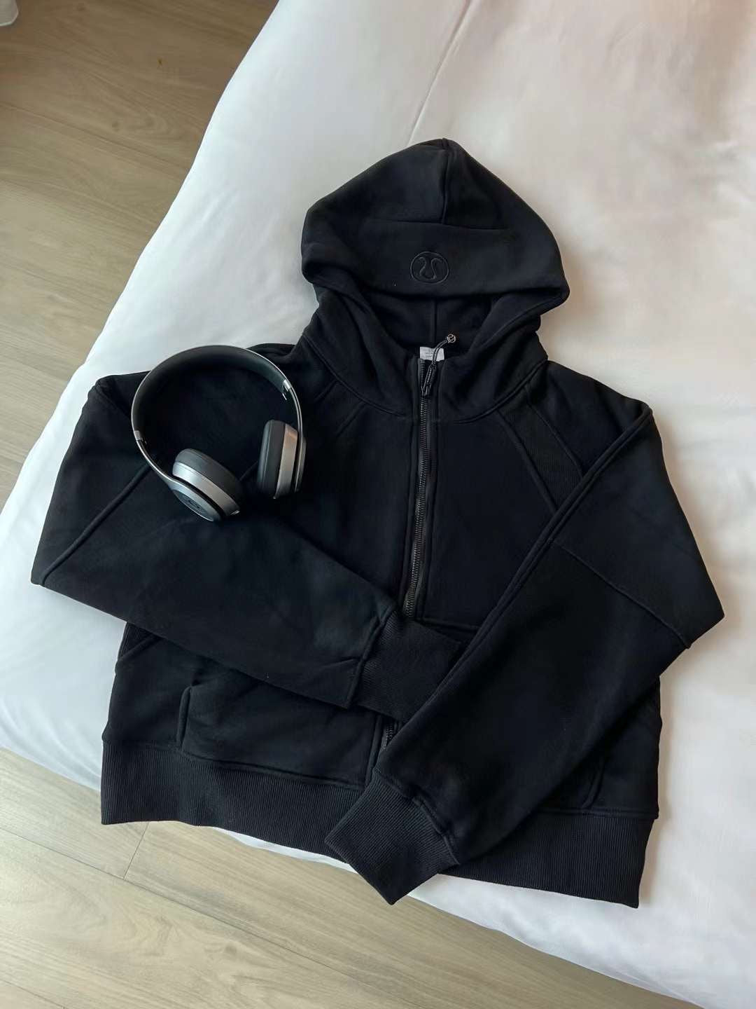 Lululemon hoodies jacket