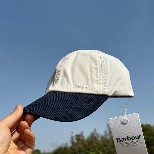 Barbour撞色帽