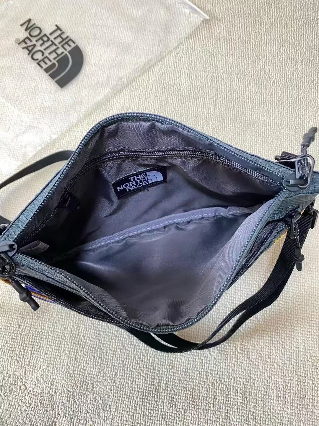 TNF 信封袋