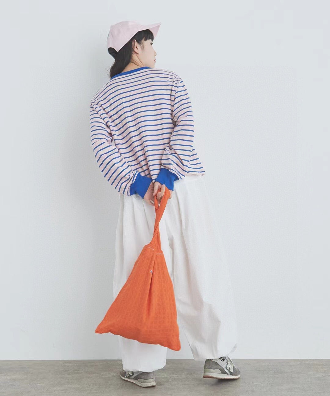 日單Bulle de Savon撞色間條tee