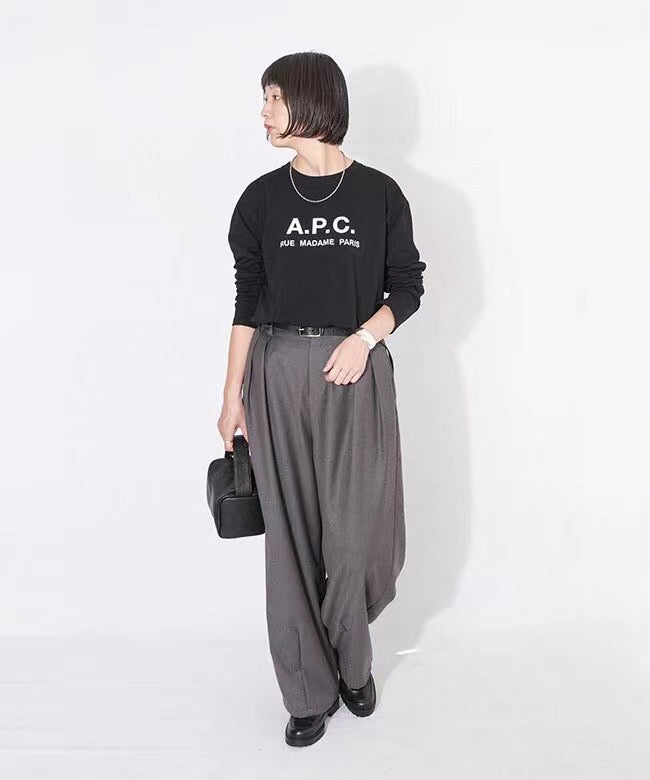A.P.C.刺繡長袖tee
