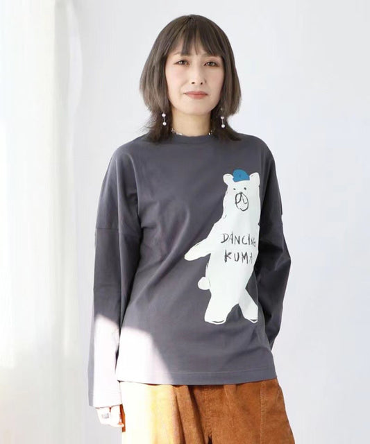 Scolar dancing Kuma bear tee
