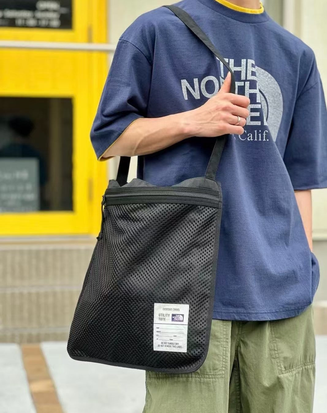 TNF 水洗logo tee