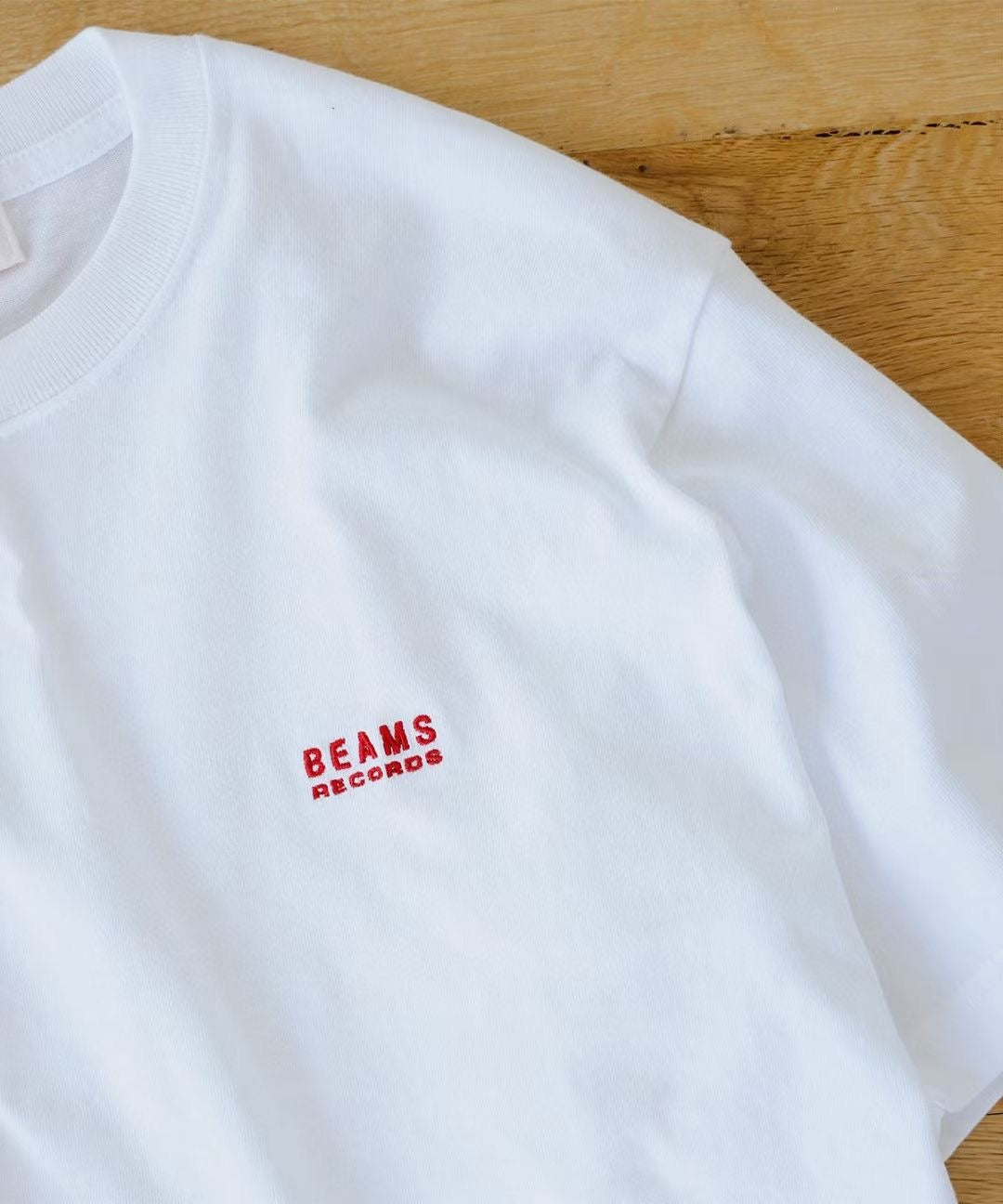 Beams 剌繡logo tee