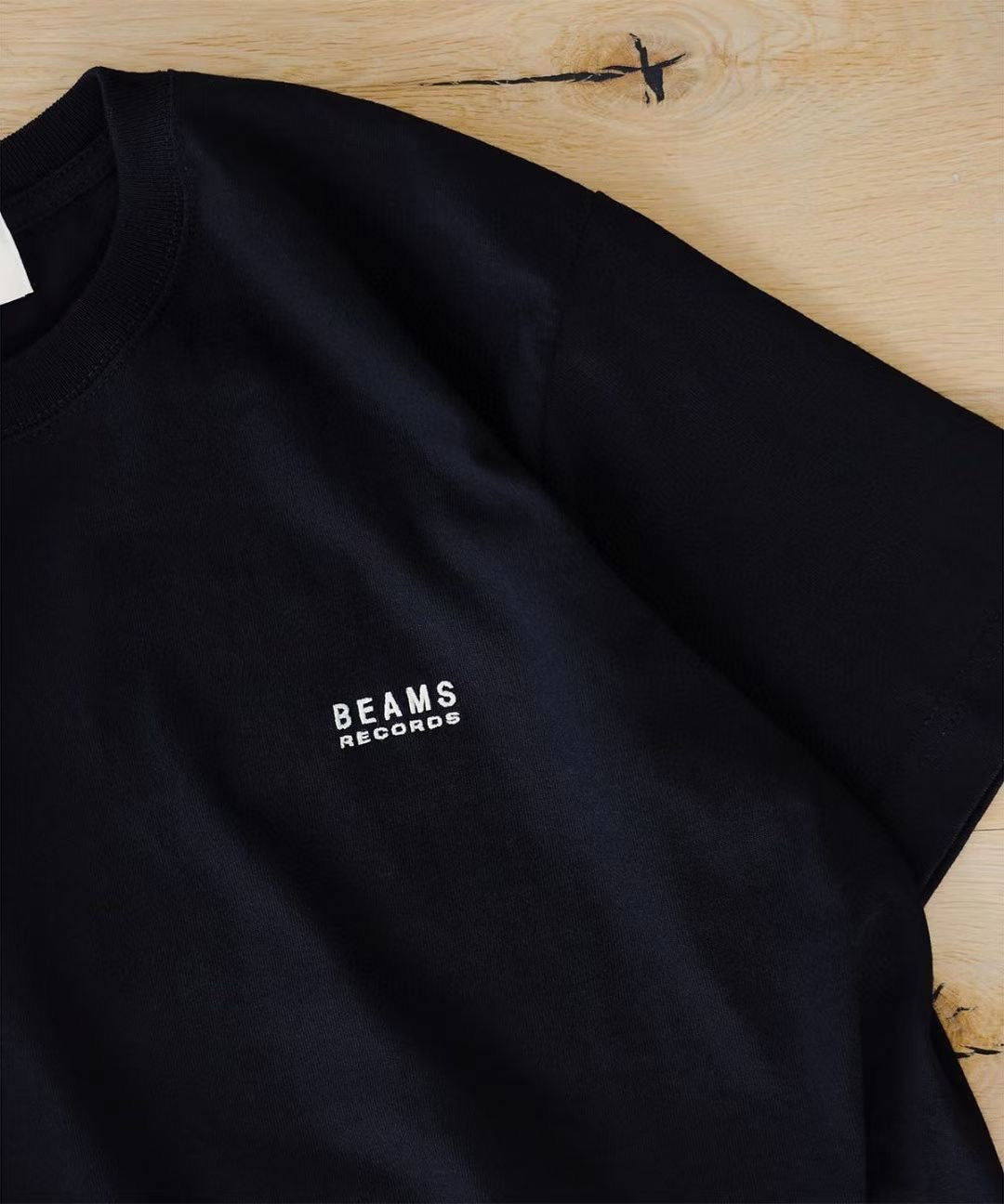 Beams 剌繡logo tee