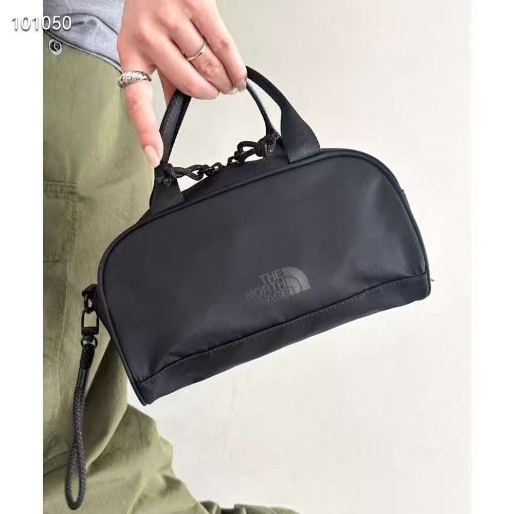 TNF 手挽斜咩袋