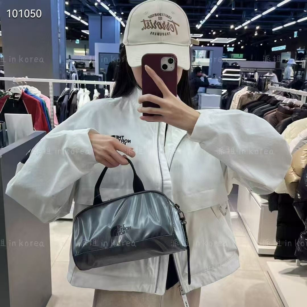 TNF 手挽斜咩袋