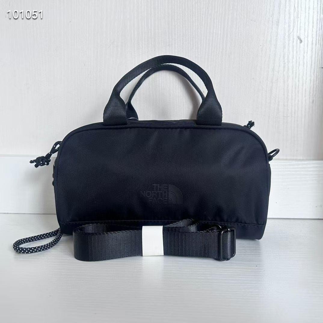 TNF 手挽斜咩袋
