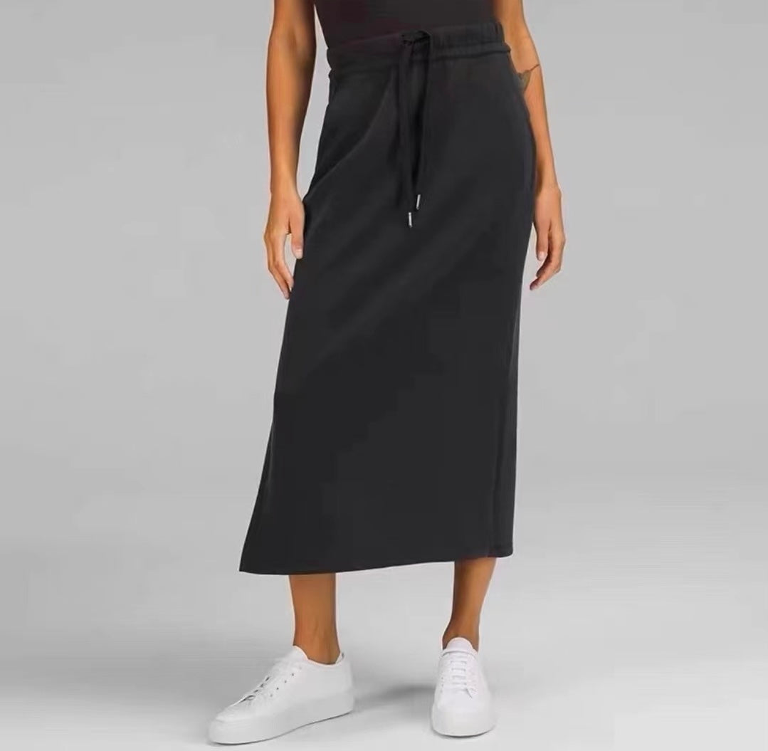 Lululemon 半折裙