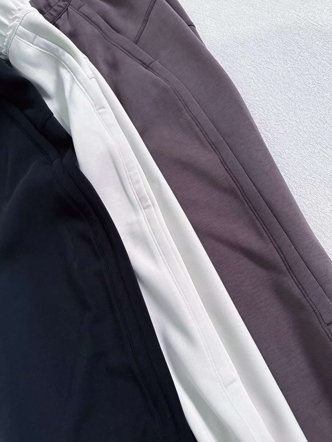 Lululemon 半折裙