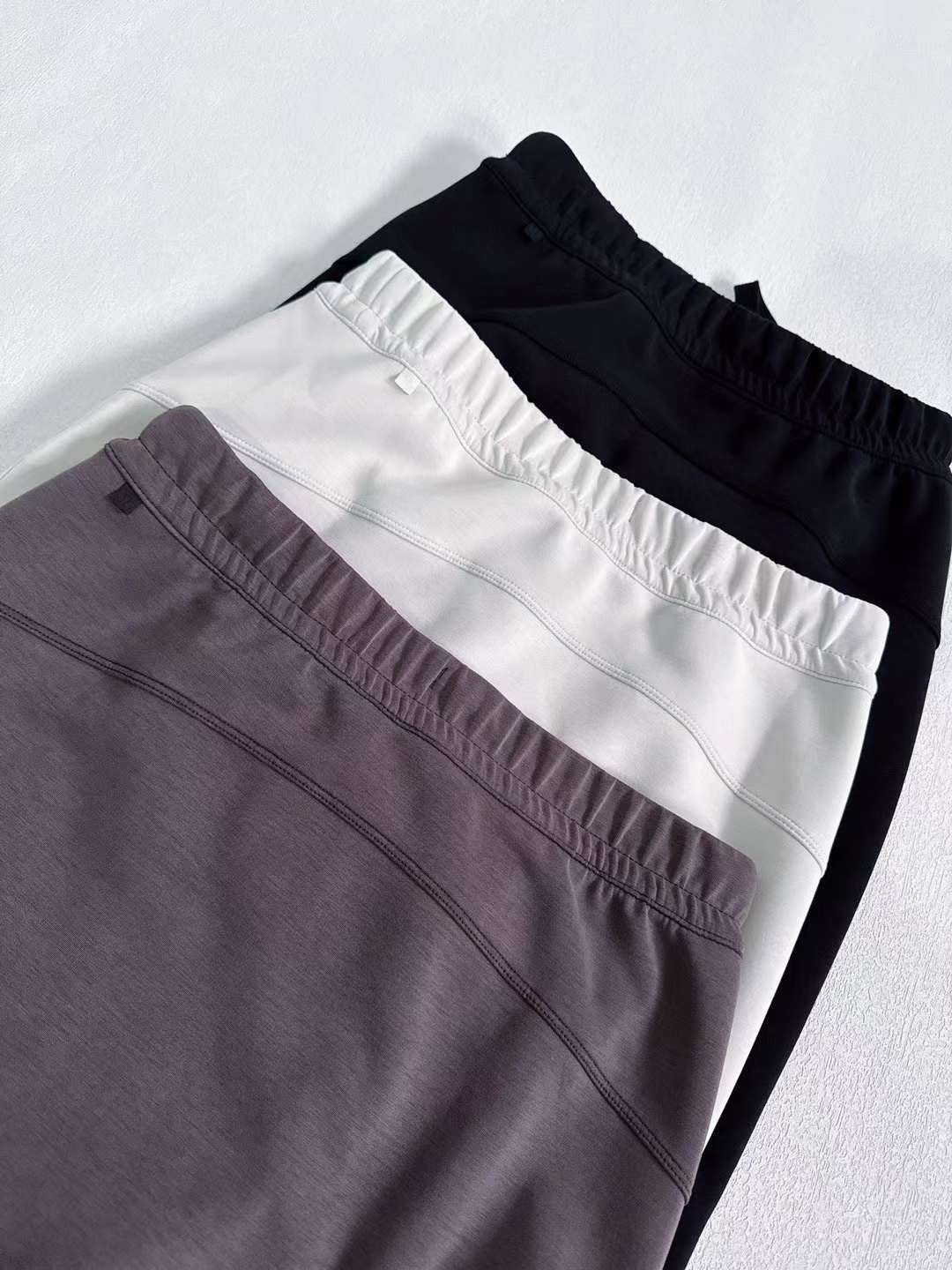 Lululemon 半折裙