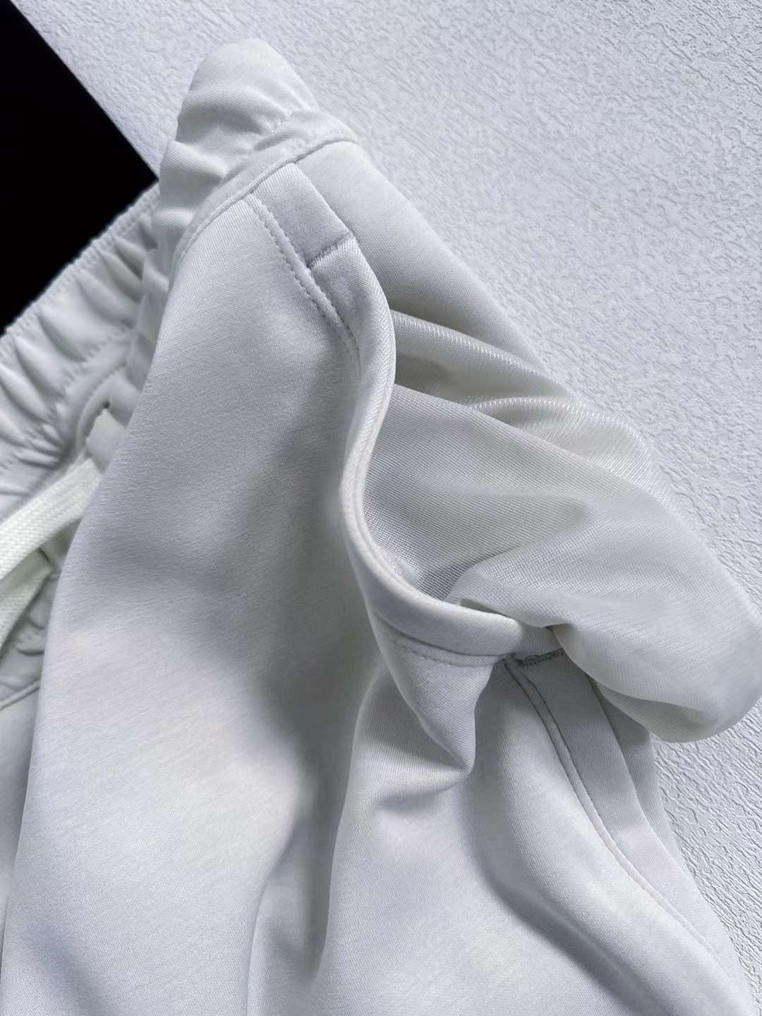 Lululemon 半折裙
