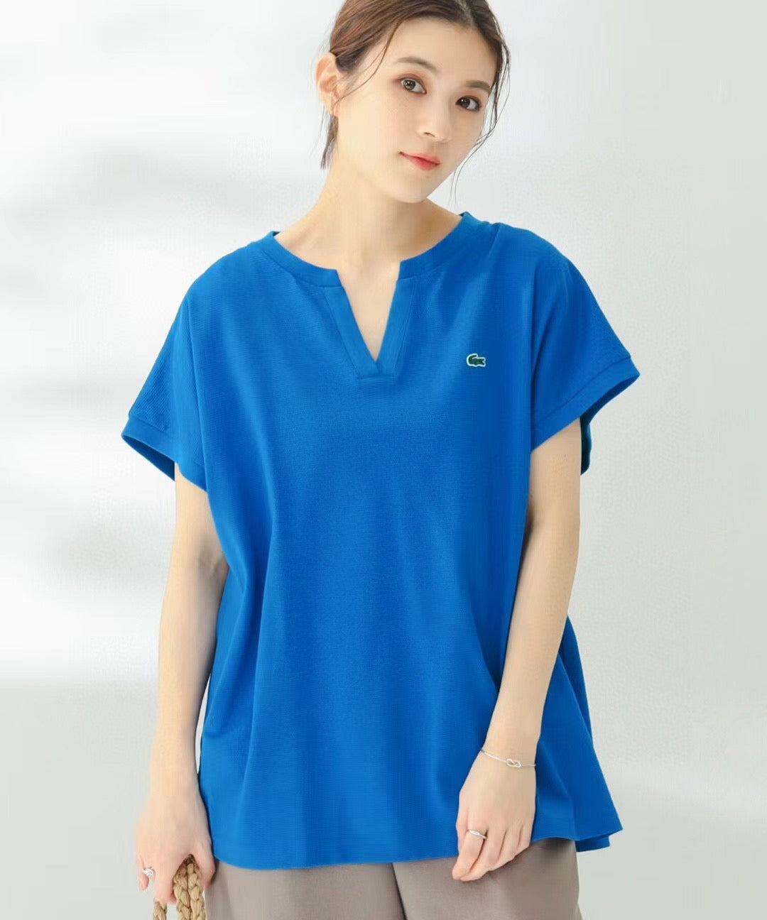 Lacoste V sharp tee