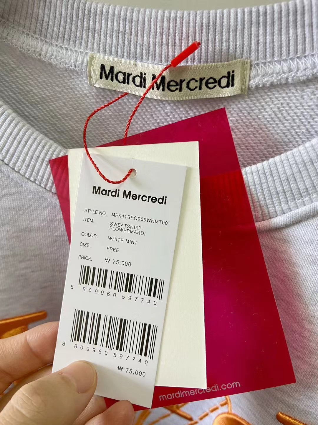 Mardi mercredi 刺繡衛衣