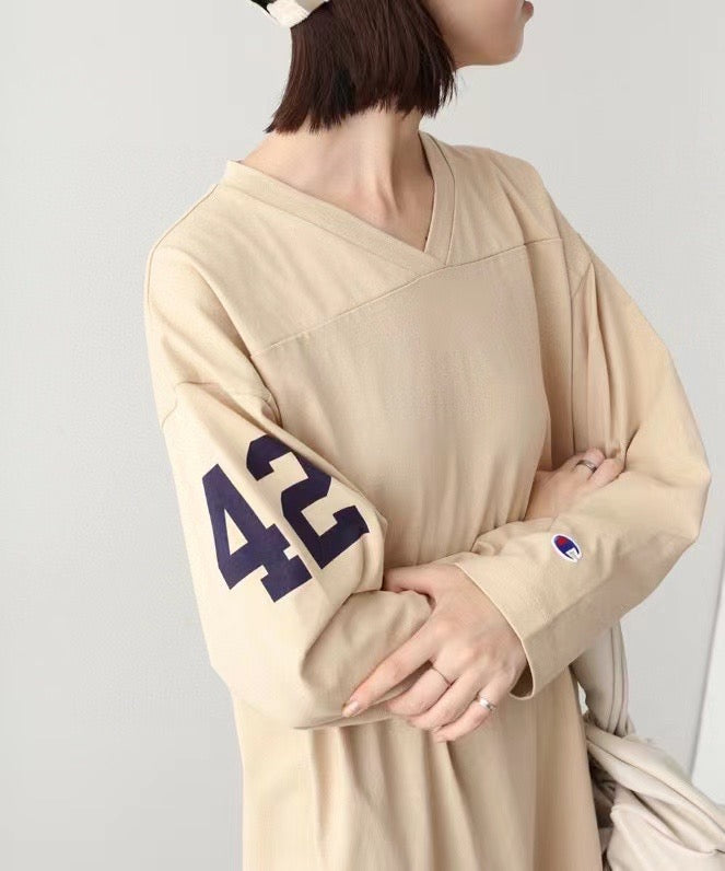 Champion 42 logo v sharp one piece