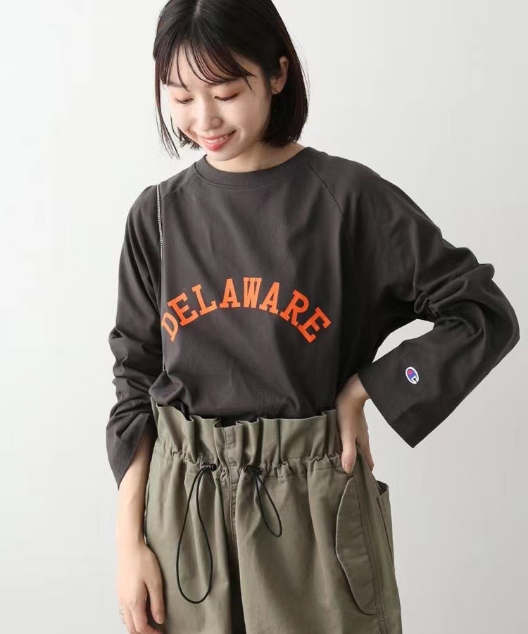 Champion logo tee