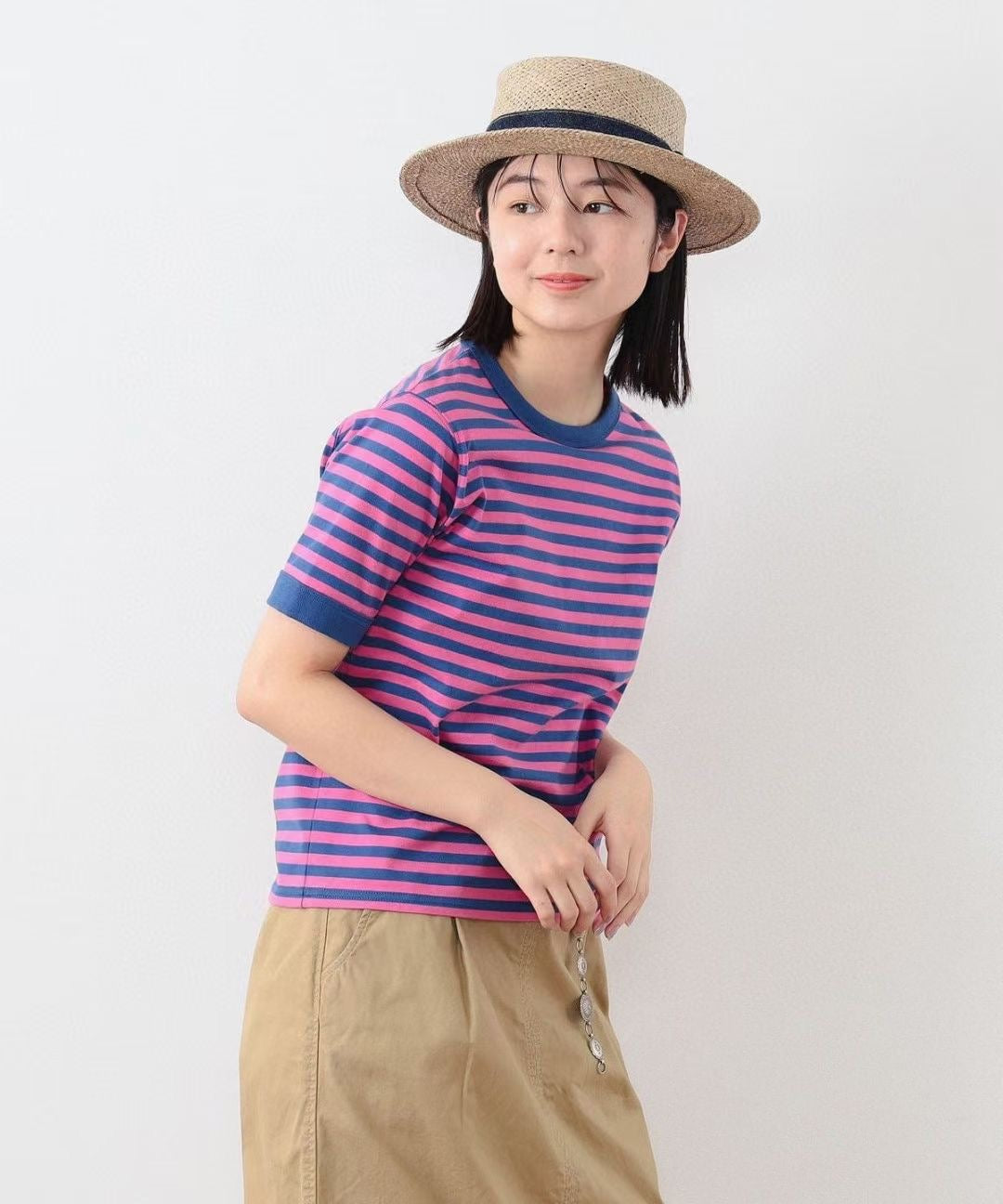 Beams boy 撞色間條tee