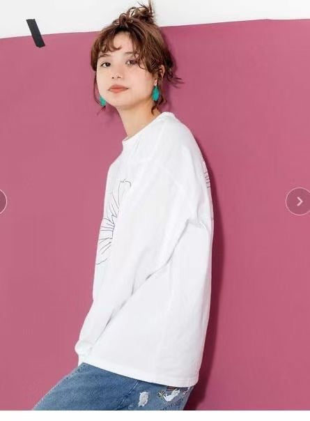 Scolar貓咪印花tee
