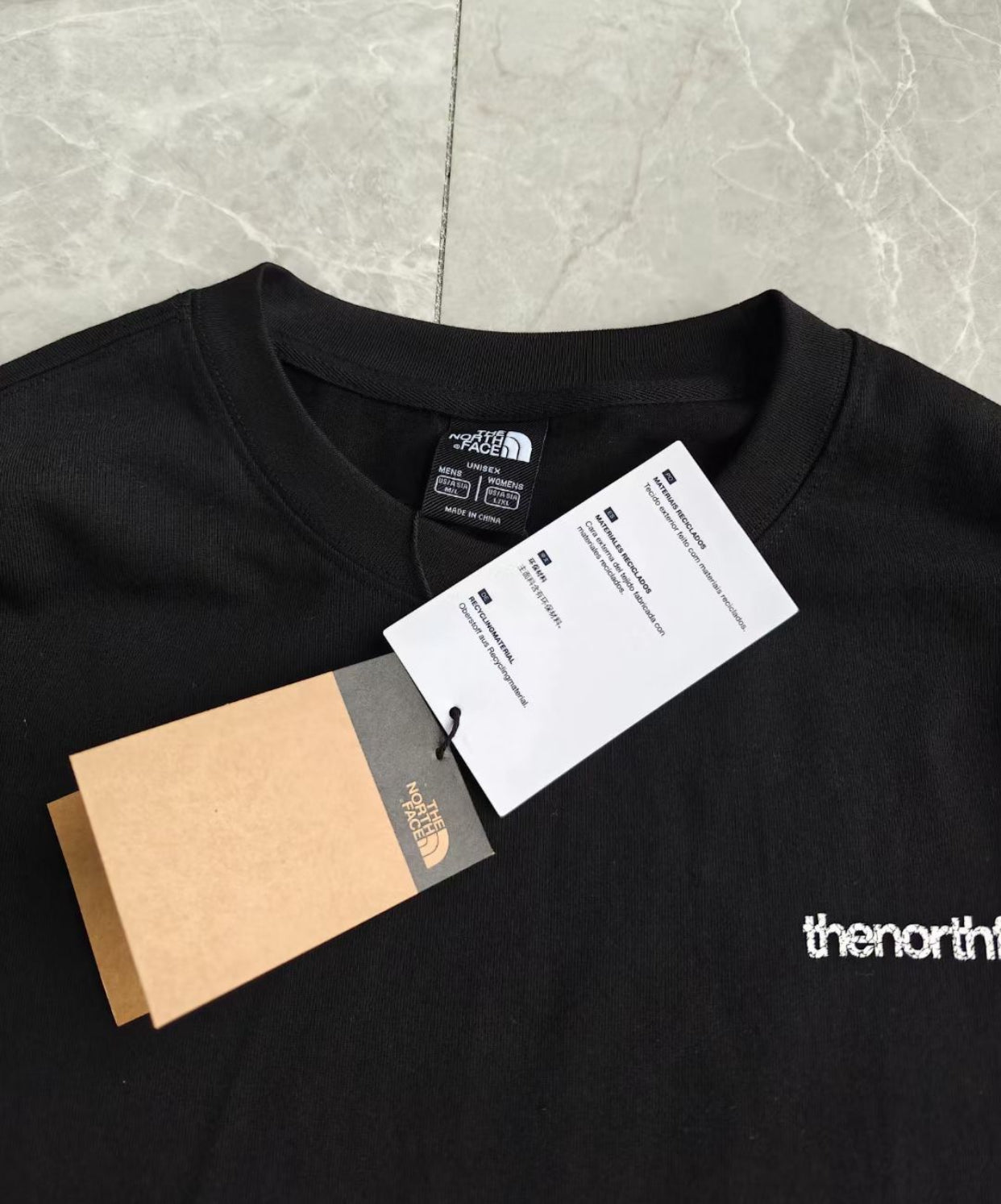 The north face 裂紋印花tee