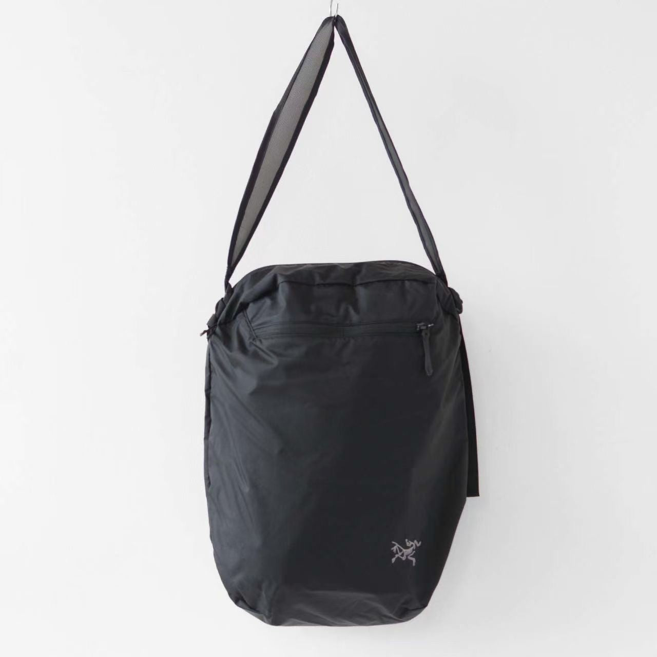 ARC’TERYX tote bag