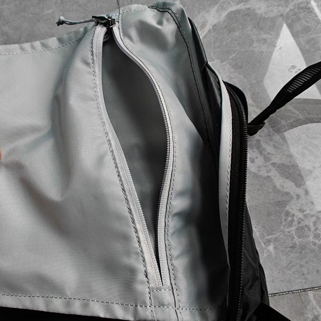 ARC’TERYX tote bag