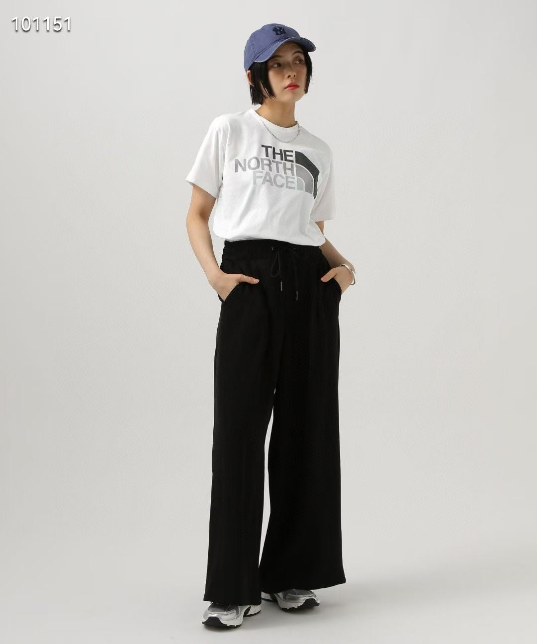 The north face logo tee