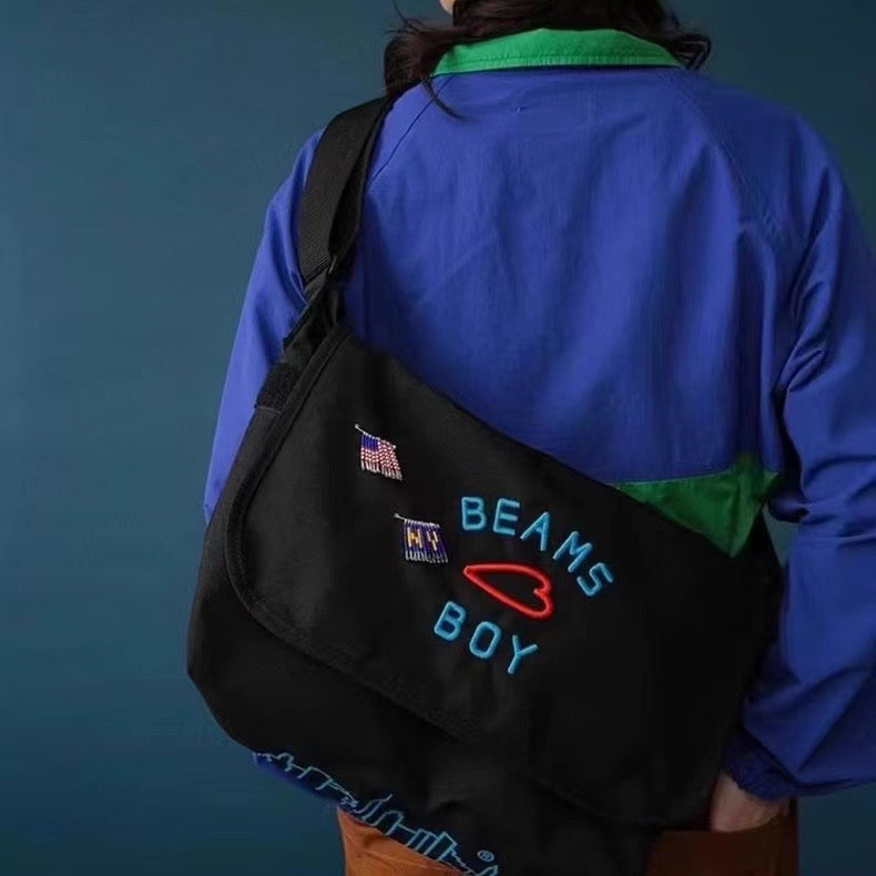 Beams boy 斜咩袋
