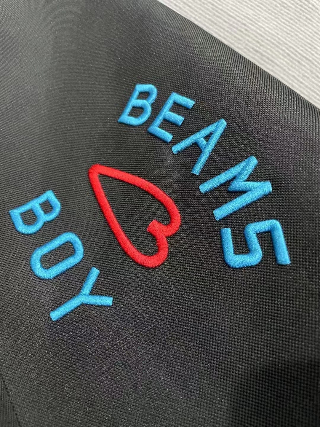 Beams boy 斜咩袋