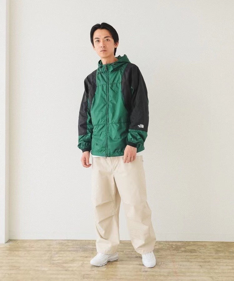TNF x beams 拼色風褸