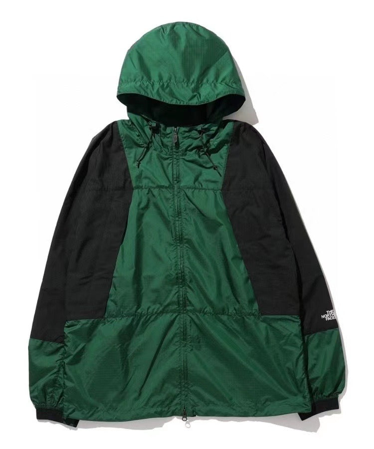 TNF x beams 拼色風褸