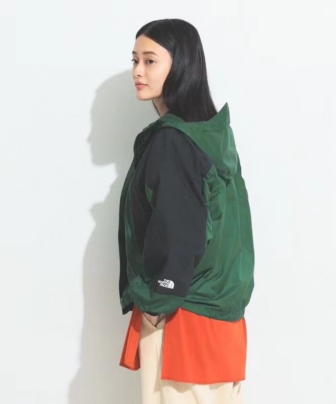 TNF x beams 拼色風褸