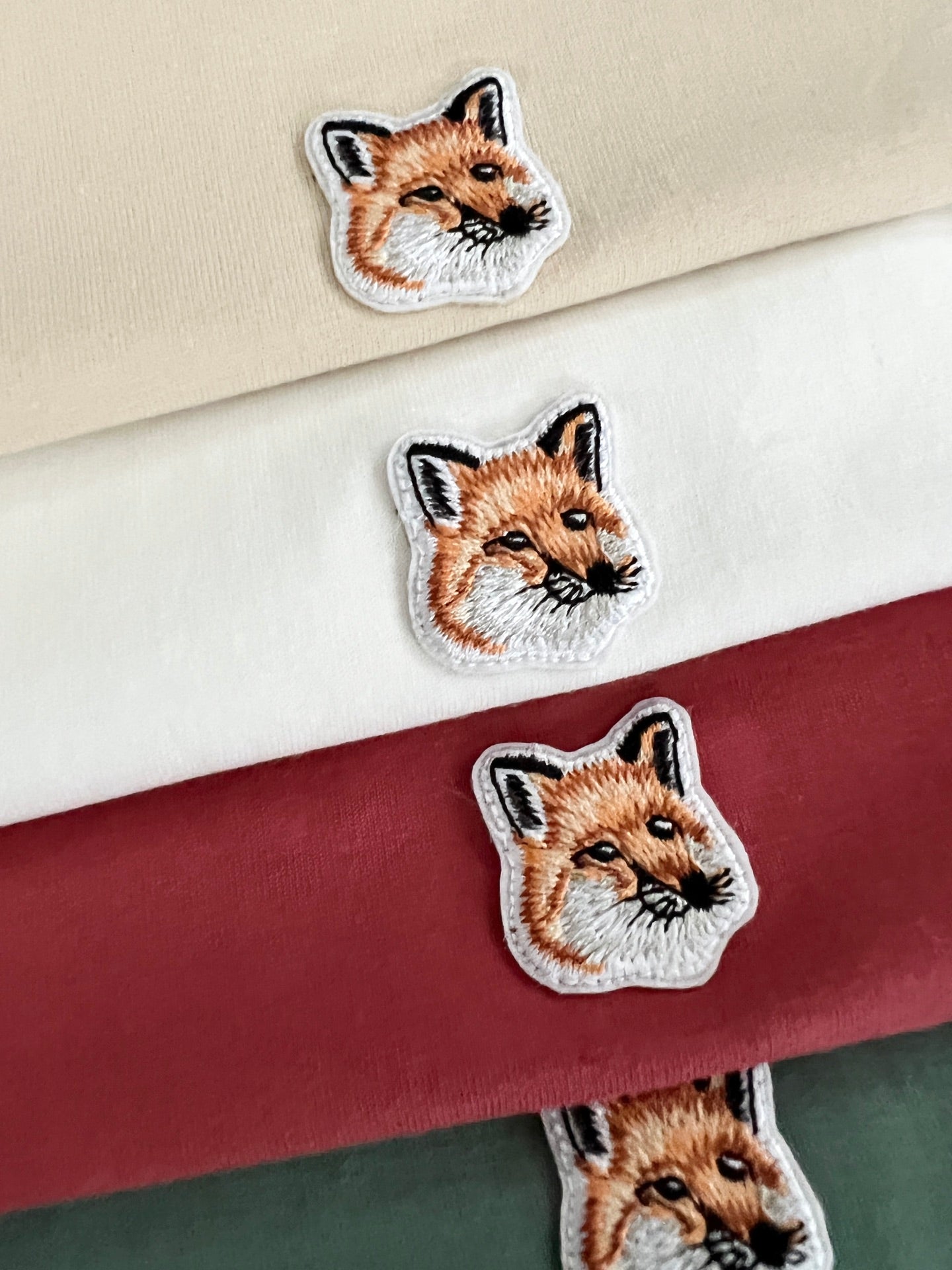 Maison Kitsune狐狸淨色tee