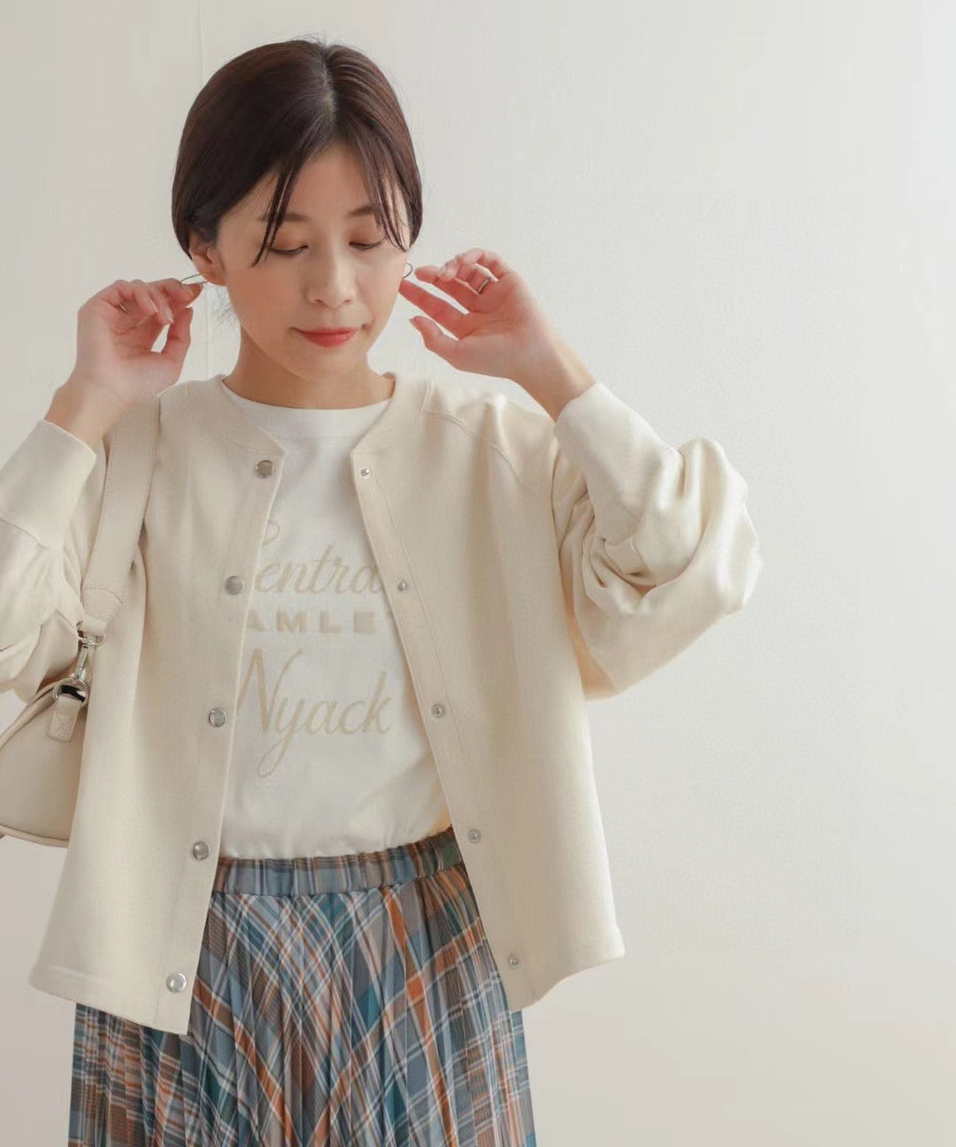 日單鈕扣Cardigan