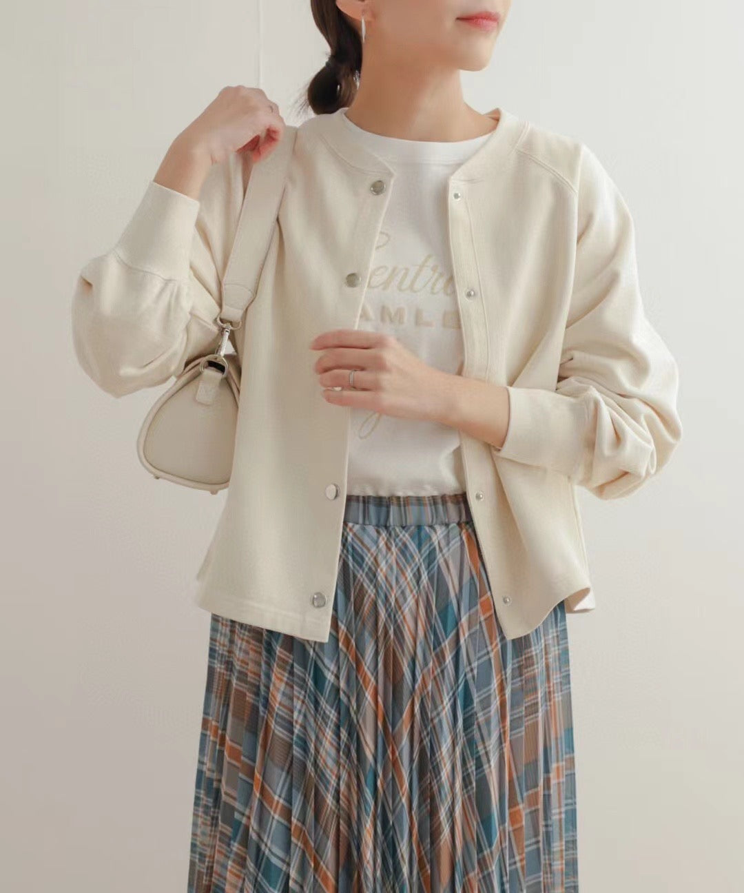 日單鈕扣Cardigan
