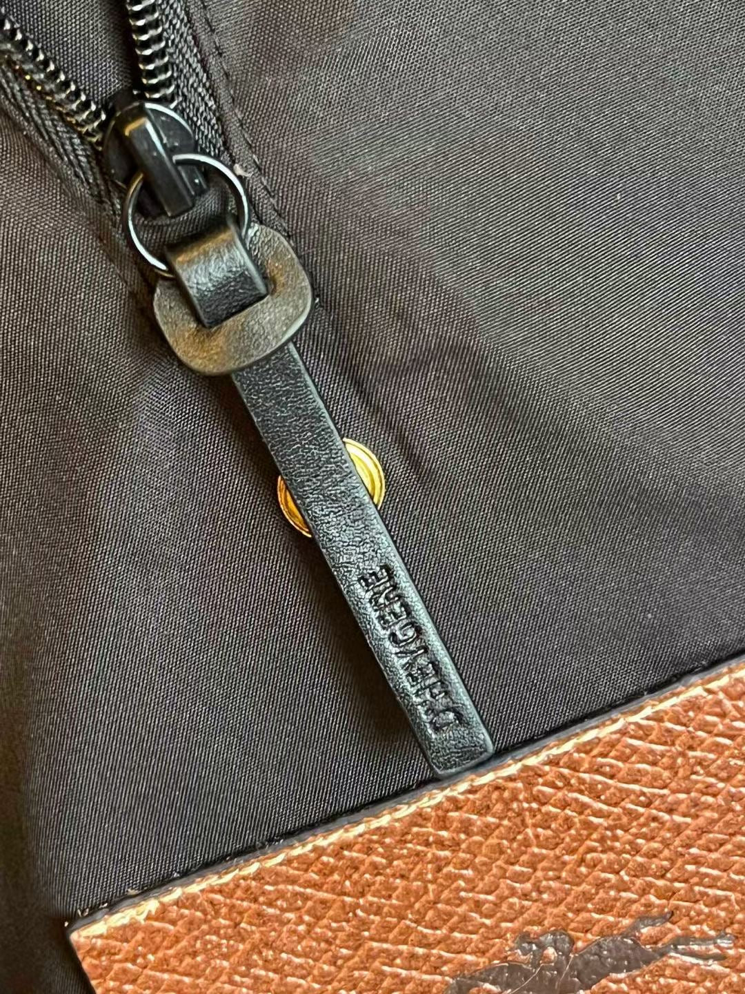 Longchamp半拉鏈外套