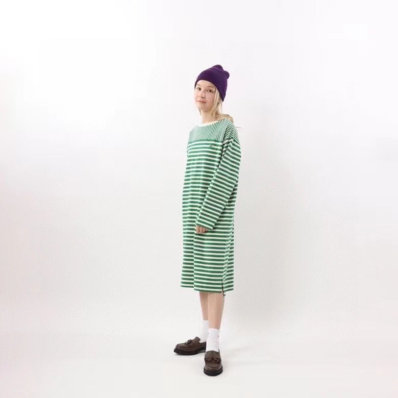 Champion 橫直間one piece
